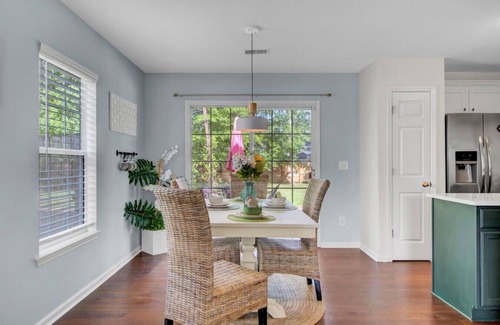 North Charleston Casa | House with Backyard near the Charleston Naval Base