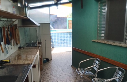 Itanhaem Casa | House with pool, bring your pets, experienced hosts, great value for money.