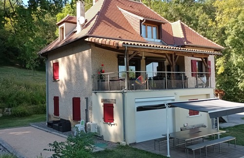 Carennac Casa | House with covered terrace and swimming pool, breathtaking view of the Dordogne valley