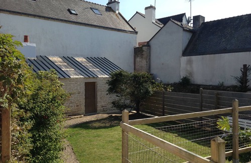 La Trinite-sur-Mer Casa | Casa con jardín cerrado en el pueblo de La Trinite Sur Mer - 5 personas