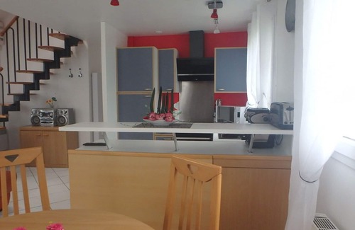 Auppegard Casa | Casa con jardín cerrado en pueblo cerca de dieppe
