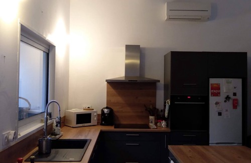 Cazouls-les-Beziers Casa | House with outdoor space. Small swimming pool and barbecue