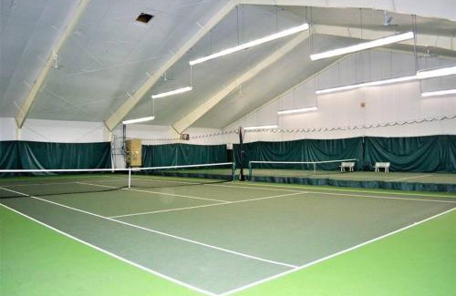 East Stroudsburg Casa | House with FREE Amenities Pools Lake and More