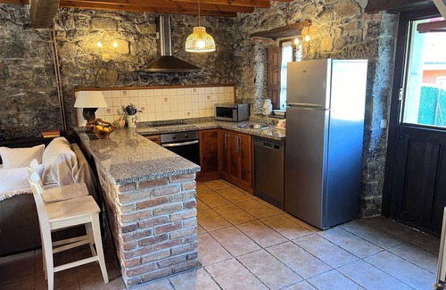 Cangas de Onís Cabaña | Casa con jardín y barbacoa en el corazón de Cangas de Onís, admitimos mascotas