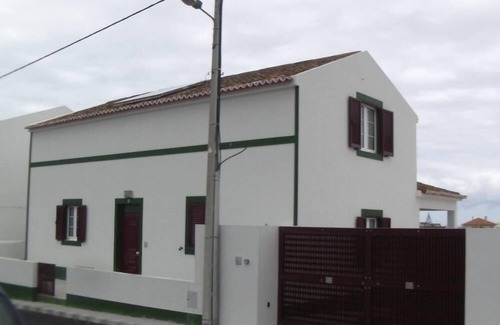 Mosteiros Casa | Casa con jardín y piscina