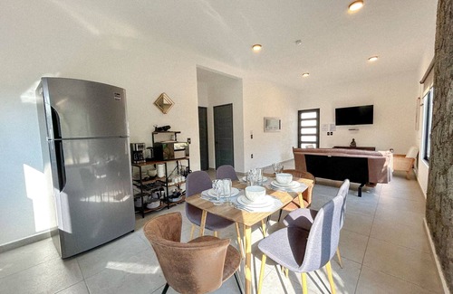 Tepoztlán Casa | Casa con Alberca Climatizada con Paneles Solares y Gimnasio en Tepoztlán