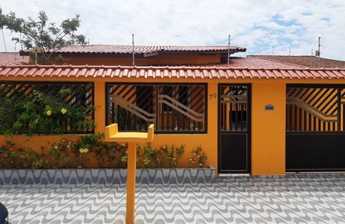 Peruibe Casa | House with hydro pool