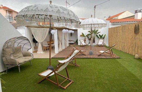 Sines Casa | House with indoor and outdoor garden - 5 minutes walk from the beach