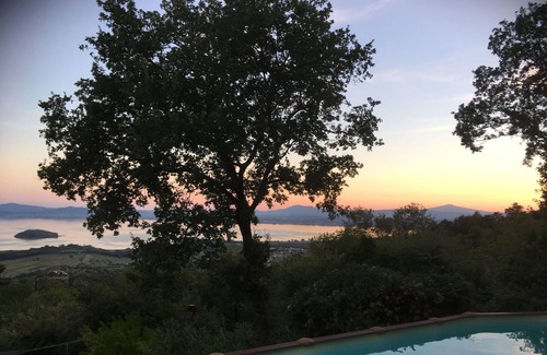 Tuoro sul Trasimeno Villa | Casa / villa / chalet - Tuoro Sul Trasimeno