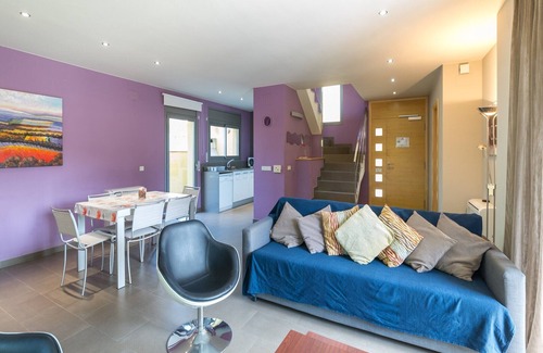 L'Escala Villa | Casa con amplio jardín y piscina privada.