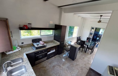 Melgar Chalet De Esquí | Casa con piscina privada y BBQ para Familias y parejas