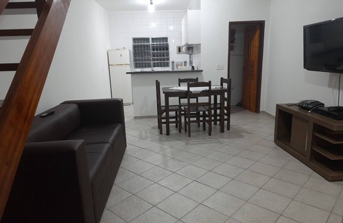 Jardim Britania Casa | House with pool and barbecue Caraguatatuba in condominium with Wi-Fi