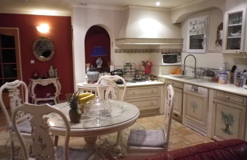 Route d'Arles Casa | Casa con piscina y jardín Casa con piscina y jardín