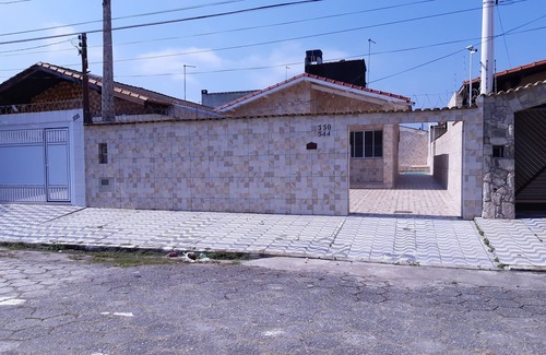 Vila Balnearia Casa | Casa con Piscina en el Jardín Real (Praia Grande)