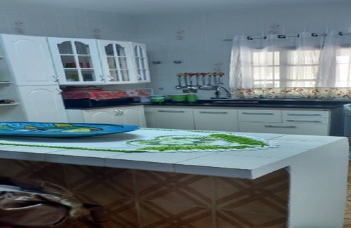Centro Casa | CASA CON PISCINA EN ITANHAÉM