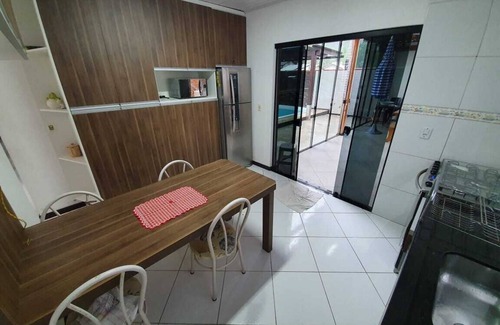 Nova Esperanca Casa | Casa con piscina climatizada y aire acondicionado en todos los ambientes, internet y TV