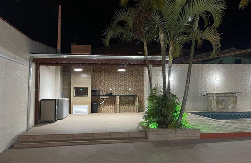 Itanhaem Casa | House with pool Itanhaém
