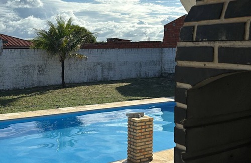 Aguas Belas Casa | House with pool near Águas Belas beach