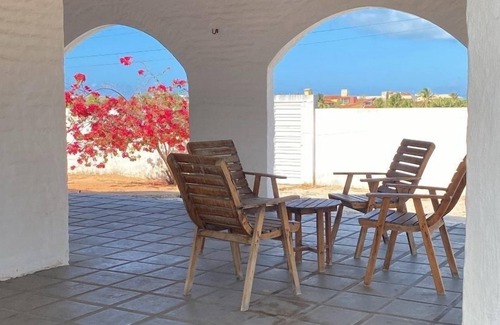 Aguas Belas Casa | House with pool near Águas Belas beach