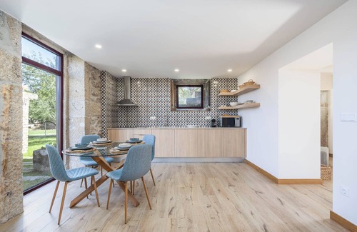 Ponte de Lima Cabaña | House with pool in Quinta 3 km from Ponte de Lima. Newly refurbished!