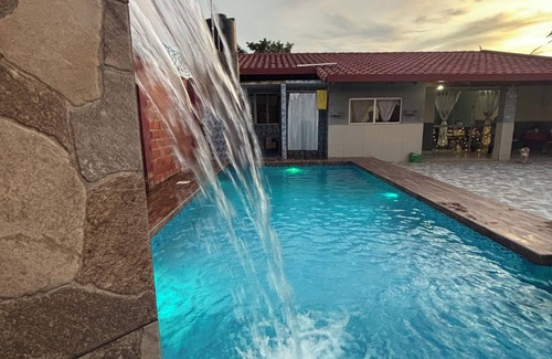Trinidad Casa | House with pool & waterfall, WiFi & air conditioning for 6 People