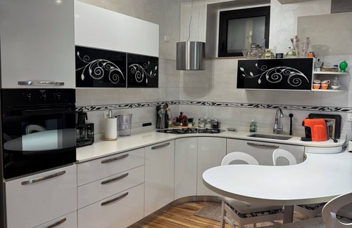 Ceredello Casa | House with private pool x families and companies