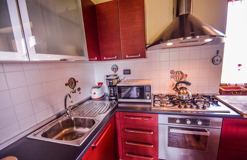 Avigliano Umbrio Casa | Casa con piscina privada / jardín a 5 km del pueblo. Calle tranquila y vistas panorámicas