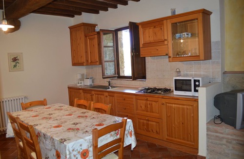 Asciano Casa | Casa con jardín privado en Crete Senesi