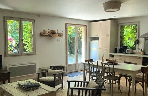 Cadenet Villa | Casa con jardín en Luberon