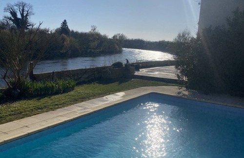 Lamonzie-Saint-Martin Casa | House with private pool and jacuzzi, panoramic river view