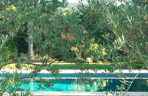Puyvert Casa | Alquiler de casa con piscina, parque natural de Luberon, cerca de Lourmarin