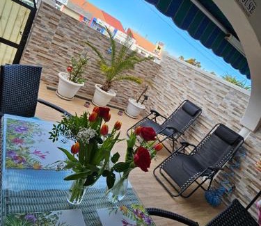 La Siesta Casa | House with roof terrace
