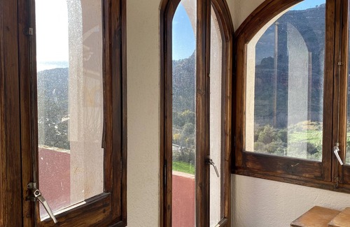 Riells del Fai Casa | Casa Can Onyo , Con vistas espectaculares als Cingles del Bertí