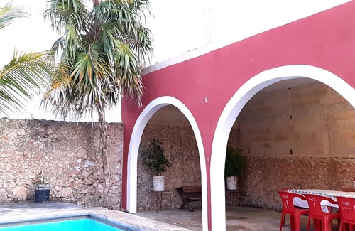 Mérida Casa | Casa con piscina, zona de relax, para familias, gay friendly y mascotas