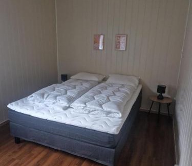 Lyngseidet Casa | House with terrace and a big garden in centrum of Lyngseidet