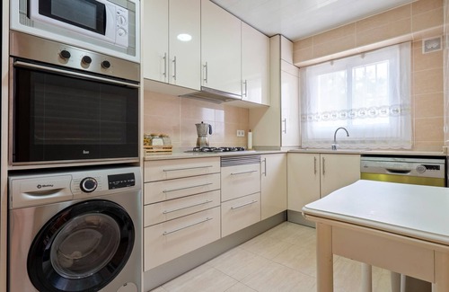 Cunit Villa | Casa con terraza y parking a 150m playa