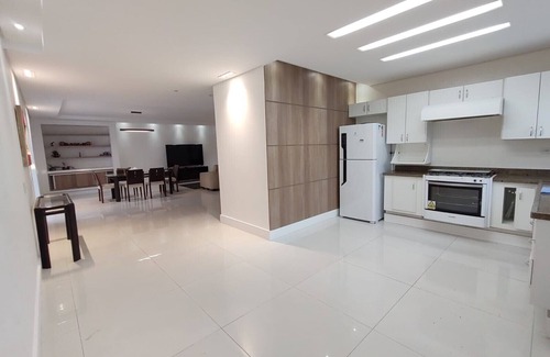 Jardim Mar e Ceu Casa | CASA DENTRO DEL CONDOMINIO ACAPULCO; PLAYA PERNAMBUCO; PISCINA; ACOGEDOR