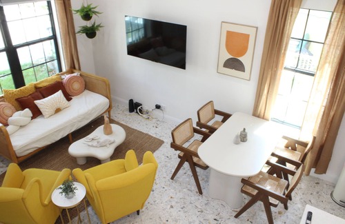 Historic District Casa | House within walking distance of the marina and the historic downtown!