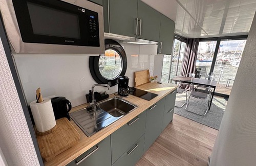 Lundby Alquiler De Eote | Houseboat GREBBESTAD with roof terrace in the heart of Gothenburg