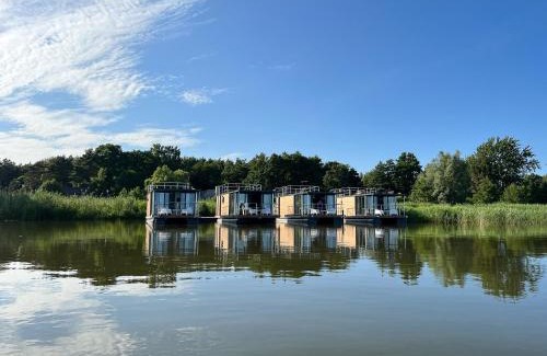 Mielno Alquiler De Eote | Houseboat in azy near Lake Jamno & Sea