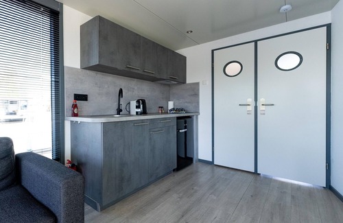 Heeg Alquiler De Eote | Casa flotante en Heeg con vistas al puerto