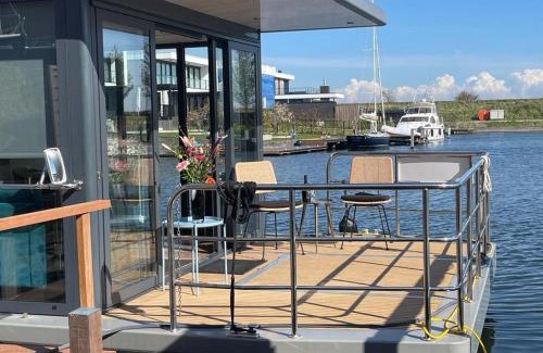 Kamperland Alquiler De Eote | Houseboat Kamperland