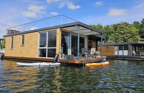 Havelsee Alquiler De Eote | Casa flotante Maris con gran solarium en Zehdenick