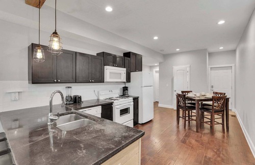West Columbus Casa | Housepitality - The Urban Roost 2