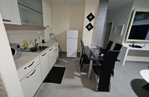Mishmar HaYarden Apartamento | Housing unit in the Moshav