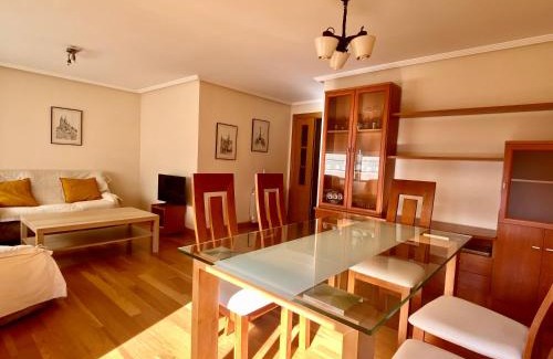 León Apartamento | Housingleón - San Marcos con garaje