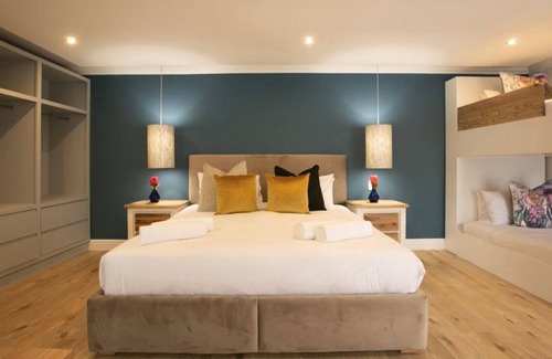 Hout Bay Casa | Hout & About Guest House