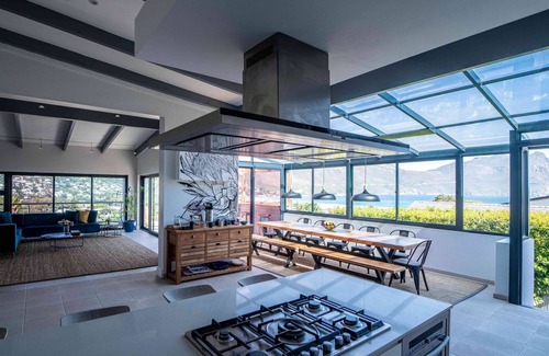 Hout Bay Casa | Hout & About Guest House