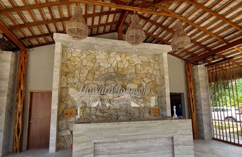 Montañita Hotel | Howard Johnson by Wyndham Montanita