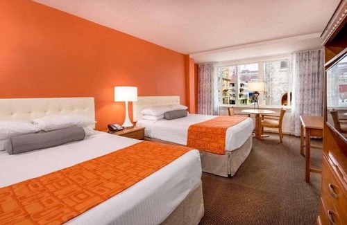 Atlantic City Hotel | Howard Johnson by Wyndham Atlantic City